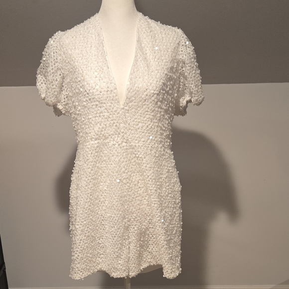 BY Watters White Textured/Sequins Romper - Picture 3 of 11